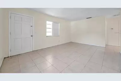 914 Lake Palms Drive, Largo, FL 33771 - Photo 5