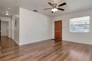 3907 W Pine St, Tampa, FL 33607 - Photo 5