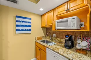 8911 Blind Pass Rd, Saint Pete Beach, FL 33706 - Photo 15