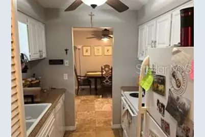 8365 10th Way N, Saint Petersburg, FL 33702 - Photo 7