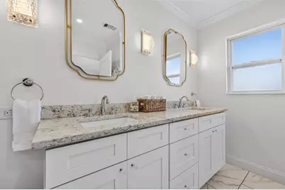 7991 1st Avenue S, Saint Petersburg, FL 33707 - Photo 43