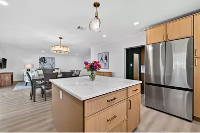 7991 1st Avenue S, Saint Petersburg, FL 33707 - Photo 23