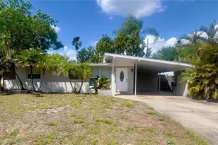 110 14th Ave SW, Largo, FL 33770 - Photo 1