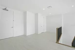 400 Central Ave, Saint Petersburg, FL 33701 - Photo 21