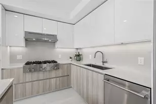 400 Central Ave, Saint Petersburg, FL 33701 - Photo 11