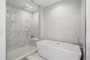 400 Central Ave, Saint Petersburg, FL 33701 - Photo 19