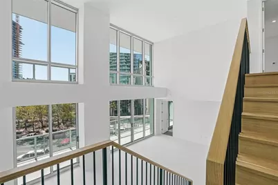 400 Central Avenue #303, Saint Petersburg, FL 33701 - Photo 5