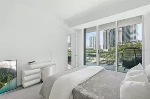 400 Central Ave, Saint Petersburg, FL 33701 - Photo 23