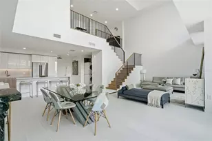 400 Central Ave, Saint Petersburg, FL 33701 - Photo 7