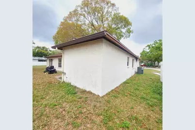 14902 Oldgate Place, Tampa, FL 33624 - Photo 7