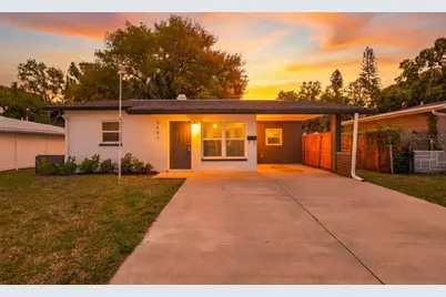 5627 Commonwealth Avenue N, Saint Petersburg, FL 33703 - Photo 1