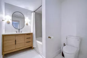 2410 W Azeele St, Tampa, FL 33609 - Photo 19