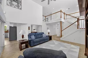 6107 Marbella Blvd, Apollo Beach, FL 33572 - Photo 9