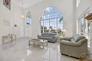 6107 Marbella Blvd, Apollo Beach, FL 33572 - Photo 9