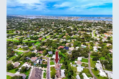 2597 Crescent Drive, Largo, FL 33770 - Photo 41