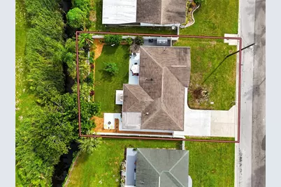 2597 Crescent Drive, Largo, FL 33770 - Photo 43