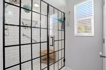 732 Lighthouse Drive, Tarpon Springs, FL 34689 - Photo 27