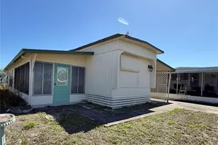 105 St Martins Way, Apollo Beach, FL 33572 - Photo 1