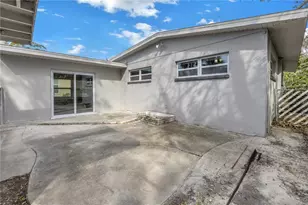 4027 7th St S, Saint Petersburg, FL 33705 - Photo 19