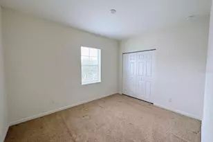 633 Jetstar Ln, Oldsmar, FL 34677 - Photo 5