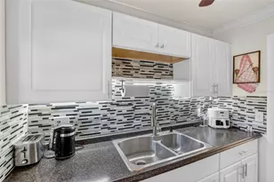 1303 S Hercules Ave, Clearwater, FL 33764 - Photo 5