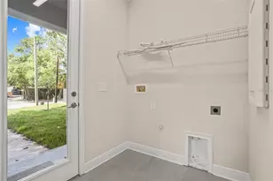 1126 Melrose Ave S, Saint Petersburg, FL 33705 - Photo 19