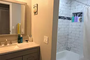 16302 Rambling Vine Dr W, Tampa, FL 33624 - Photo 33