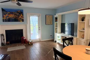 16302 Rambling Vine Dr W, Tampa, FL 33624 - Photo 11