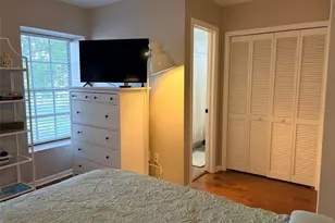 16302 Rambling Vine Dr W, Tampa, FL 33624 - Photo 31