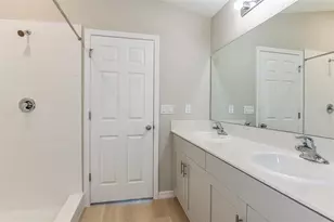 15250 Maude Landing Loop, Wimauma, FL 33598 - Photo 19