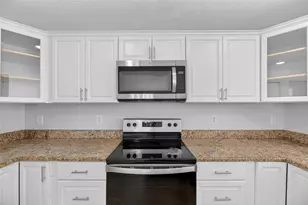 10919 Kensington Park Ave, Riverview, FL 33578 - Photo 15