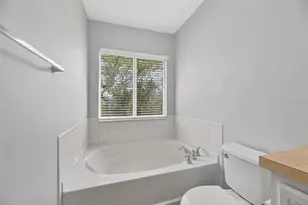 10919 Kensington Park Ave, Riverview, FL 33578 - Photo 25