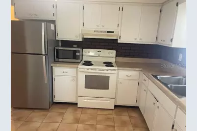 333 Lagoon Drive #5, Palm Harbor, FL 34683 - Photo 3