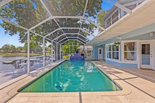 13548 Lake Magdalene Dr, Tampa, FL 33613 - Photo 47