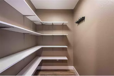 601 Colebrook Court, Lutz, FL 33548 - Photo 15