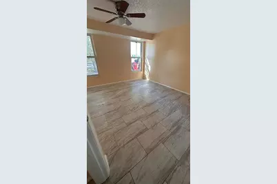 6204 38th Avenue W, Bradenton, FL 34209 - Photo 5