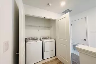 2512 Paravane Wy, Wesley Chapel, FL 33543 - Photo 13