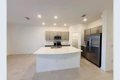 2512 Paravane Way, Wesley Chapel, FL 33543 - Photo 5