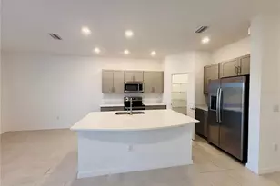 2512 Paravane Wy, Wesley Chapel, FL 33543 - Photo 5