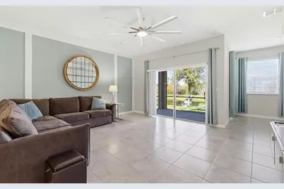 10668 Lake Montauk Drive, Riverview, FL 33578 - Photo 5