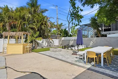 8580 139th Lane, Seminole, FL 33776 - Photo 37