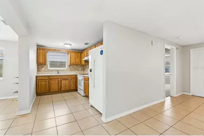 11915 106th Street, Largo, FL 33773 - Photo 5
