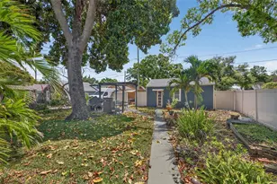 2270 7th Ave N, Saint Petersburg, FL 33713 - Photo 17