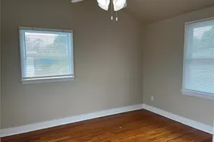 2730 Dartmouth Ave N, Saint Petersburg, FL 33713 - Photo 13