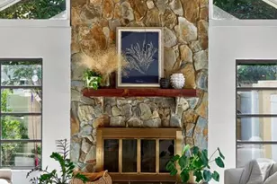 1835 Serpentine Dr S, Saint Petersburg, FL 33712 - Photo 17