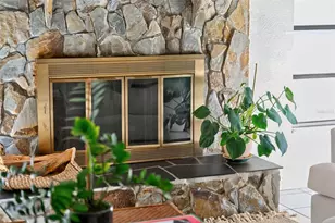 1835 Serpentine Dr S, Saint Petersburg, FL 33712 - Photo 23