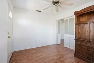 37443 Redberry Ct, Zephyrhills, FL 33542 - Photo 15