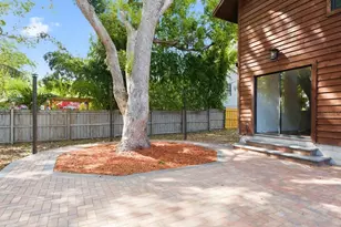 2204 Howard Ln, Tampa, FL 33612 - Photo 37
