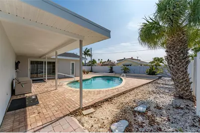 2203 W Vina Del Mar Boulevard, Saint Pete Beach, FL 33706 - Photo 5
