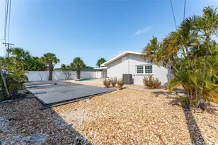 2203 W Vina Del Mar Blvd, Saint Pete Beach, FL 33706 - Photo 31